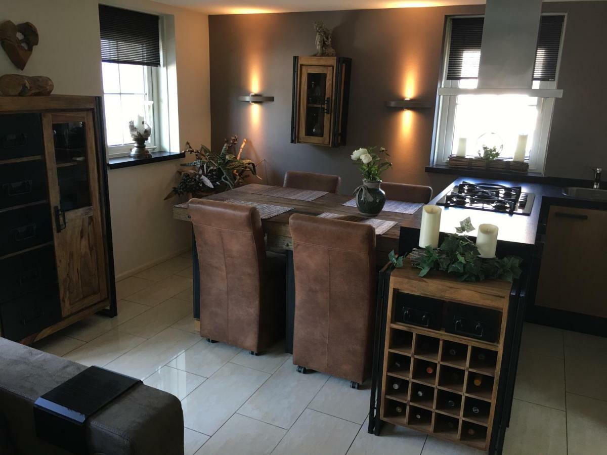 Beach Bungalow Хелевутслайс Екстериор снимка